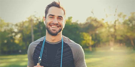 счастливый мужчина